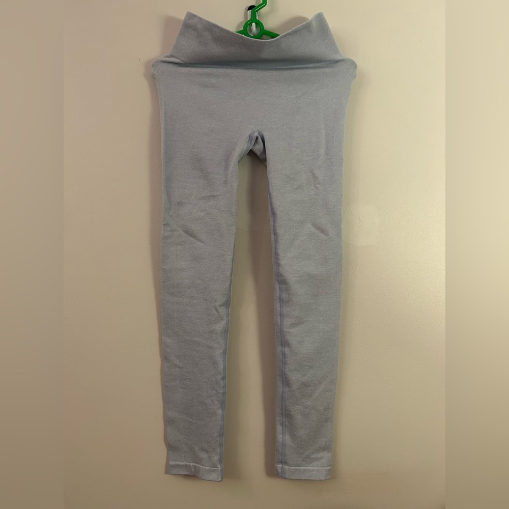 Chloe Ting Light Blue Leggings